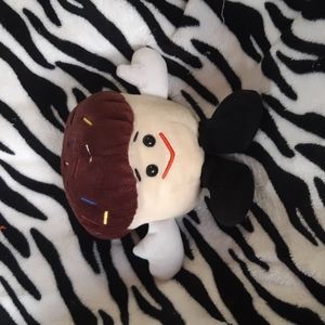 Sprinkles The Cupcake Ltm Edition Beanie toy